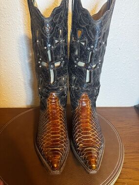 Corral Womens Brown Black  Snakeskin Snip Western Heel Boots Cross Cut Tops 🤠